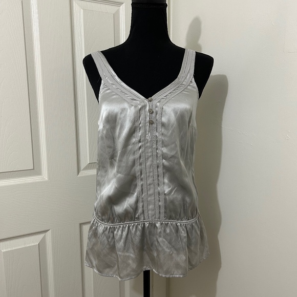 White House Black Market Silver/Grey Silk Slip Top With Button Detail Size XS - Picture 1 of 9